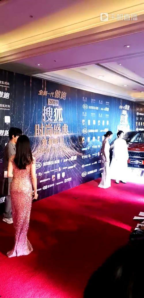 娱乐广播回放,精彩瞬间重温